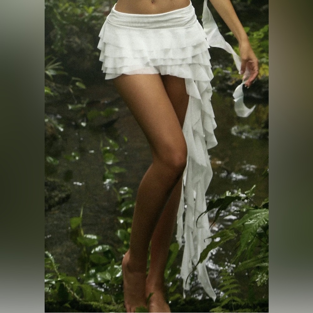 Ema Savahl sheer ruffle skirt